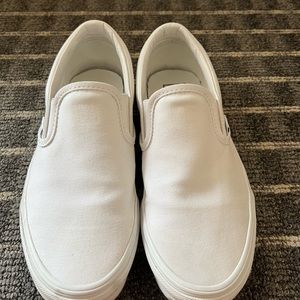 VANS White Slip On